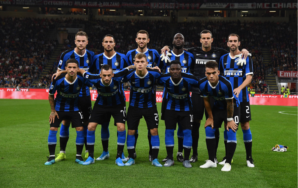 骑士近11场3胜8负，与步行者系列赛至今战绩16胜18负（骑士近11战仅3胜，面对步行者至今16胜18负）