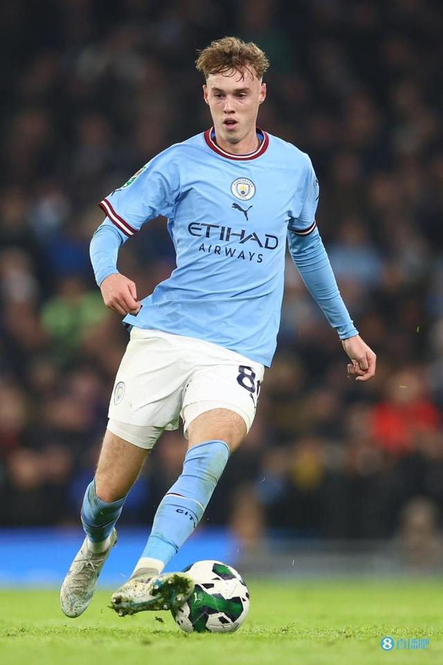 松井秀喜在职业生涯晚期效力光芒队，并在退役后回归洋基担任特别助理