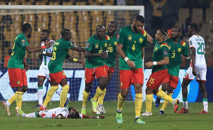 76场比赛10个帽子戏法，凯恩帽子戏法数来到德甲历史第五